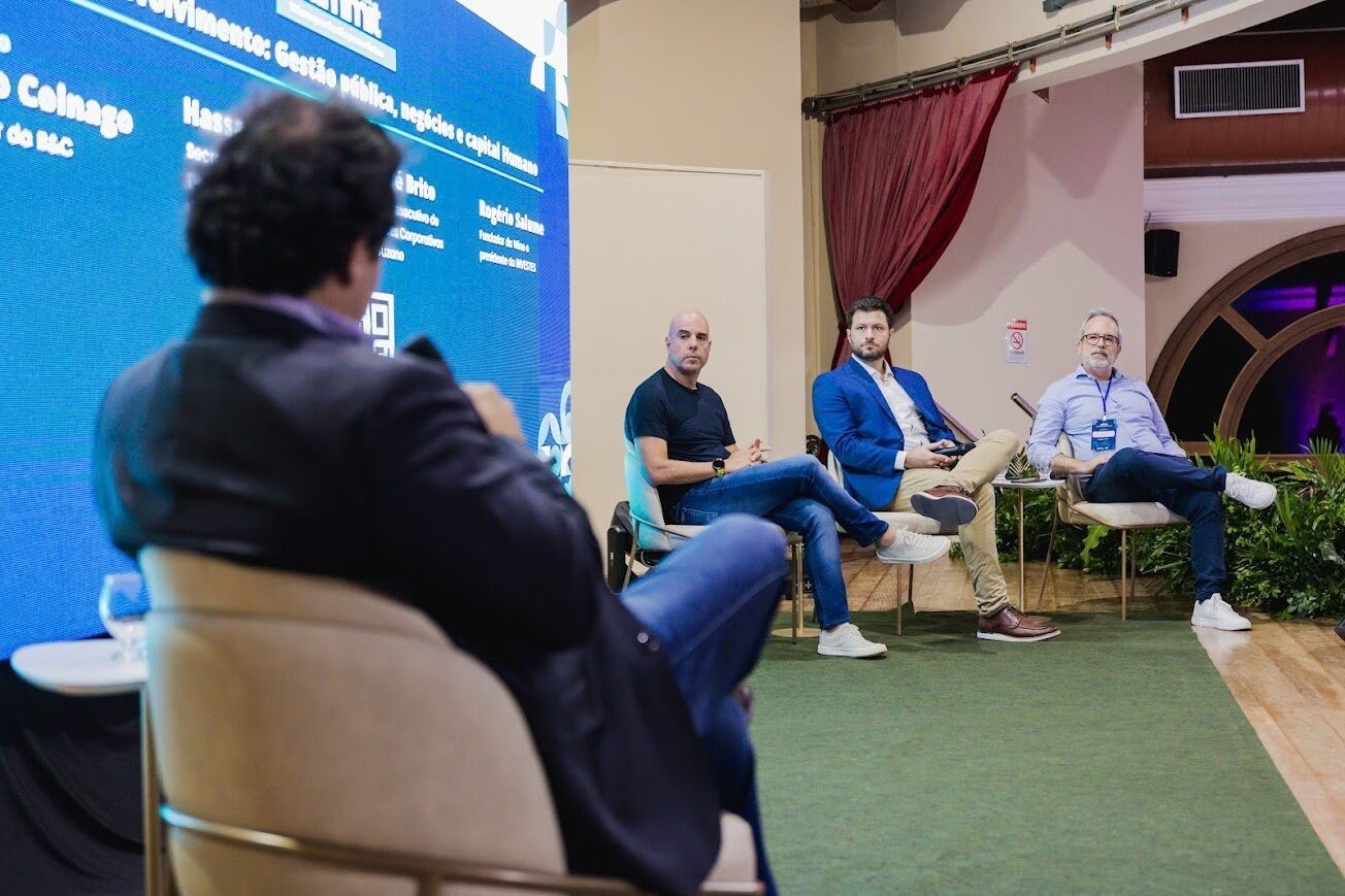 Painel de debate